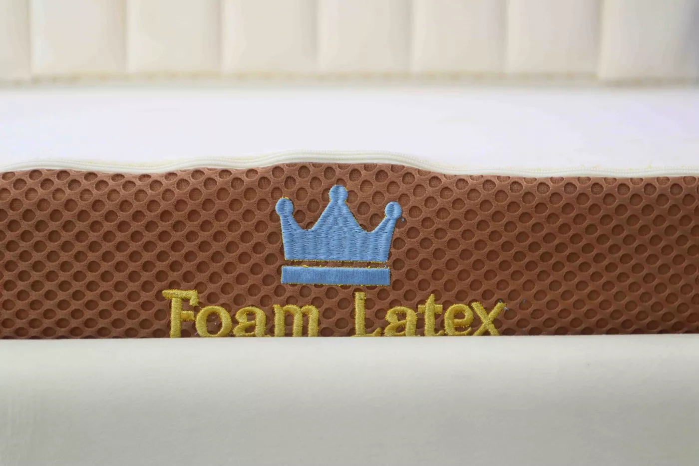 Nệm foam latex